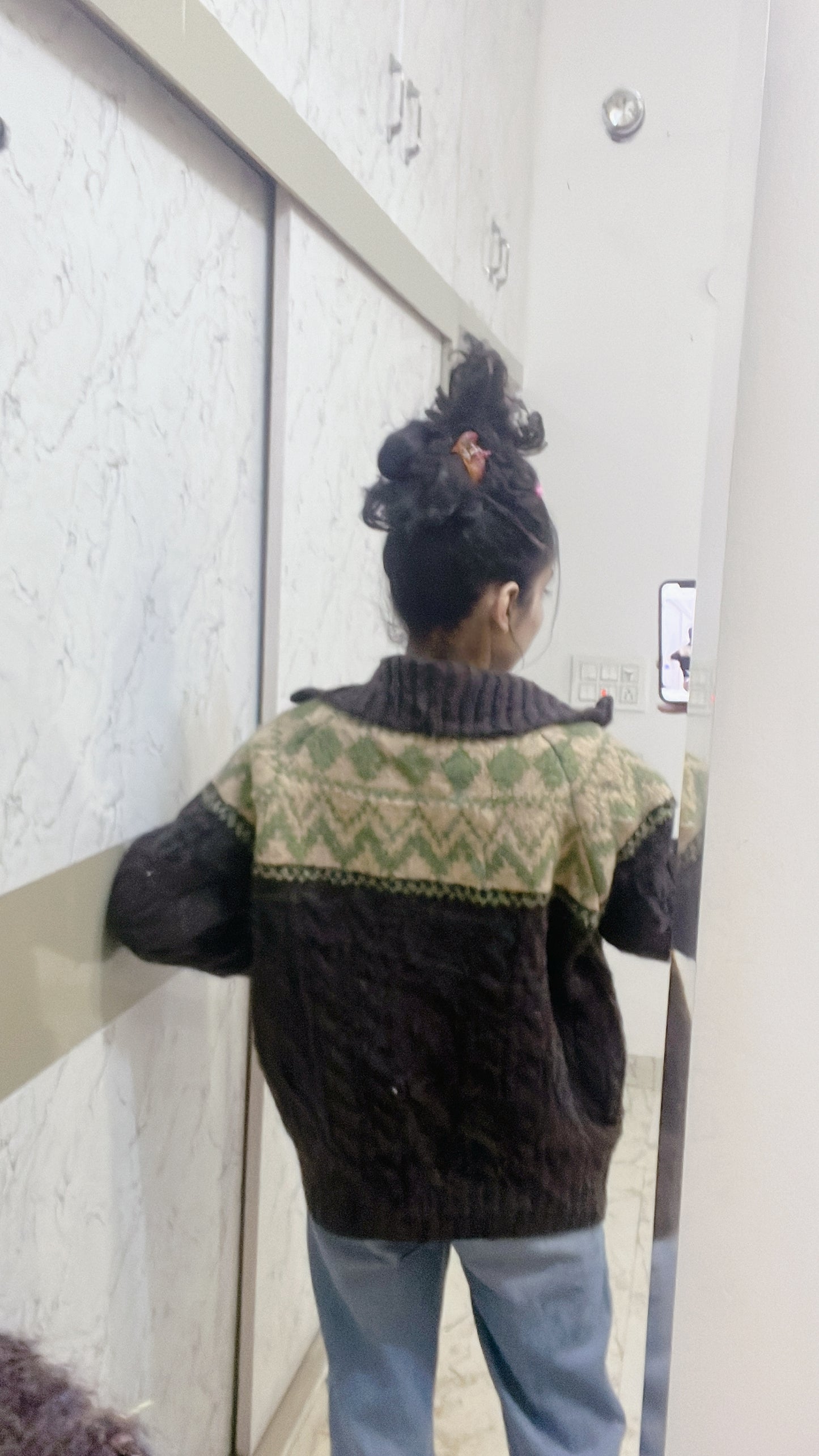 Size-L-XL , bust -42