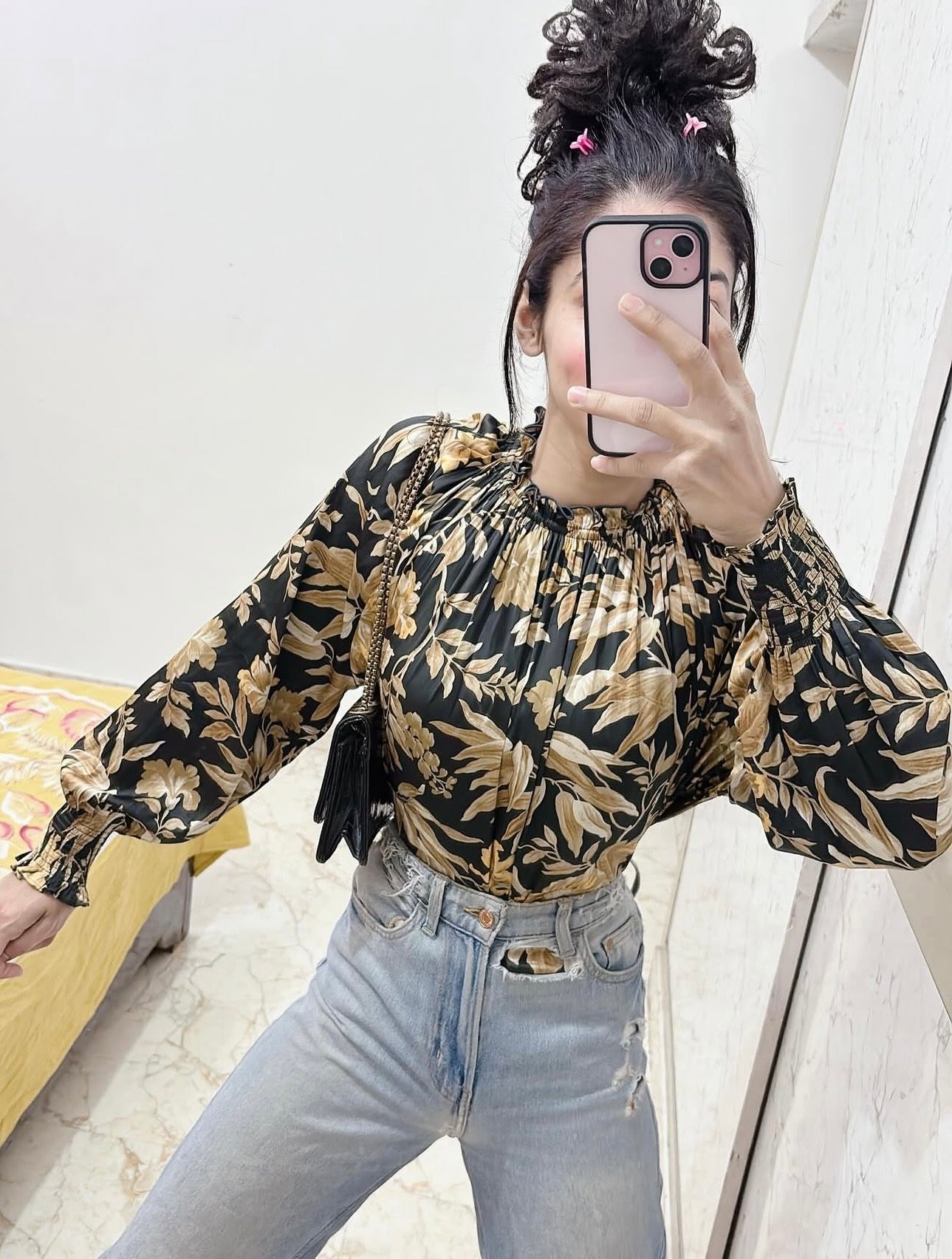 Size-XL , Bust -free