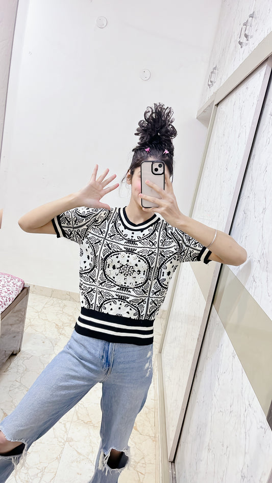 Size-XS-S , bust -32