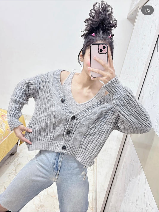 Size-L , Bust -Free