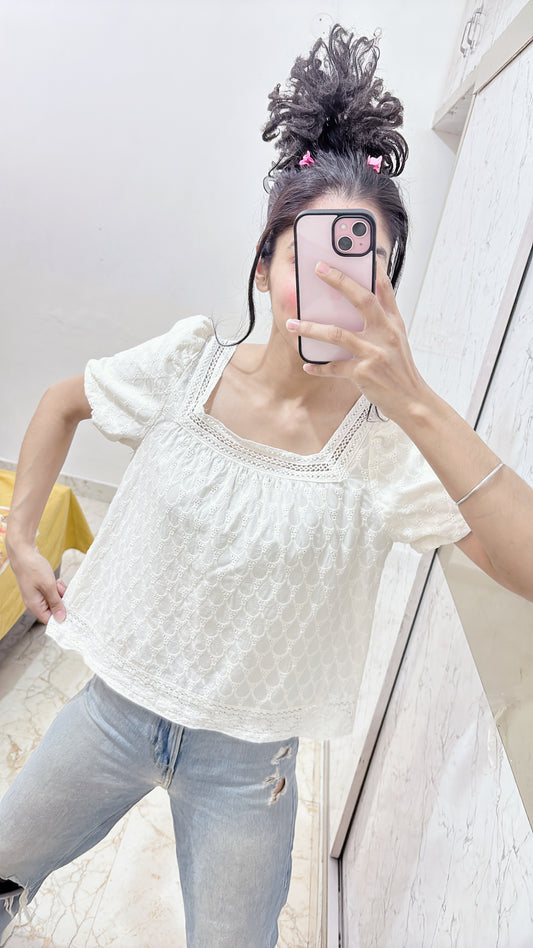 Size-M , Bust -free(34)
