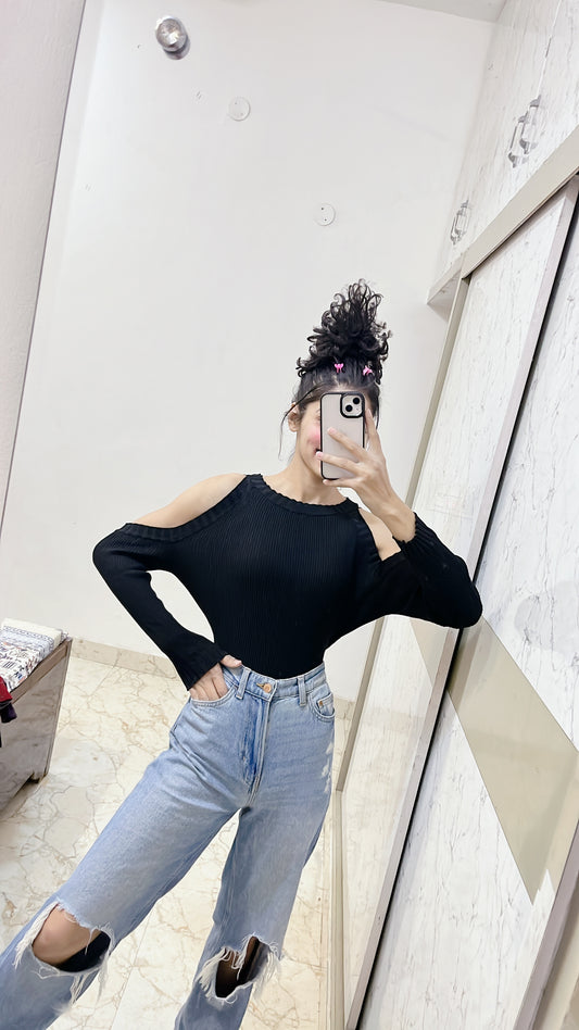 Size-S-M , bust -34
